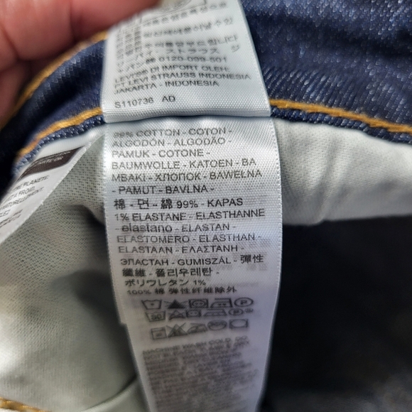 Levis Mens 541 Athletic Taper. 42x36 Big And Tall Dark Blue Jeans. - Picture 12 of 12